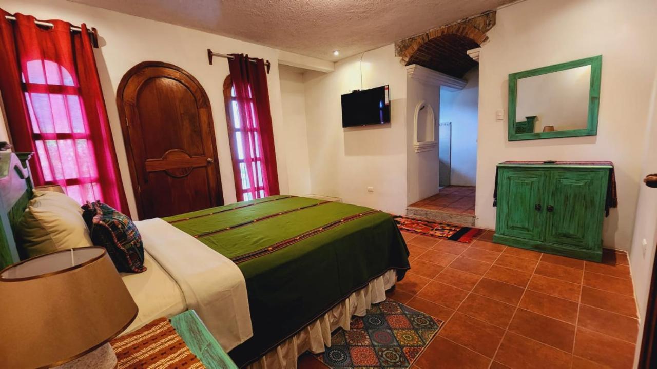 Casa Miranda Hotel Antigua Bagian luar foto