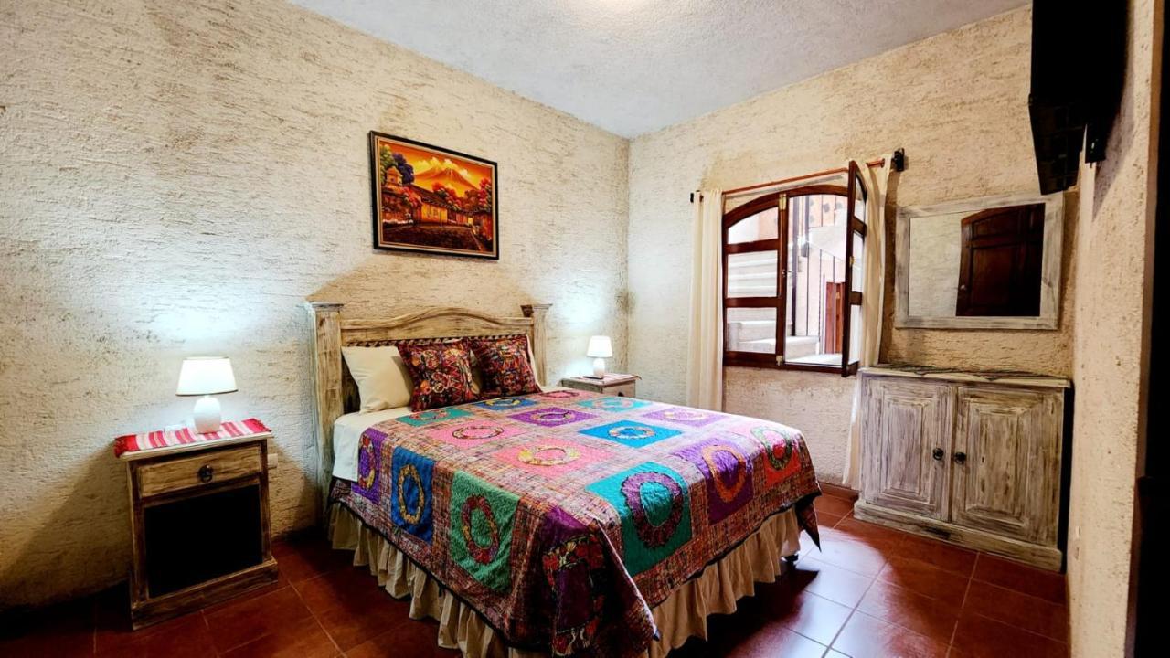 Casa Miranda Hotel Antigua Bagian luar foto